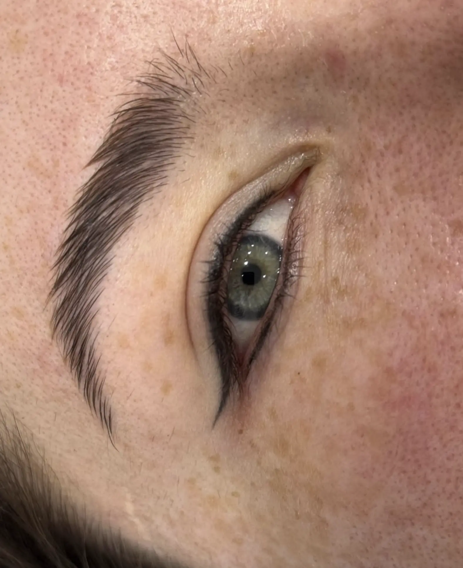 permanent eyeliner tattoo